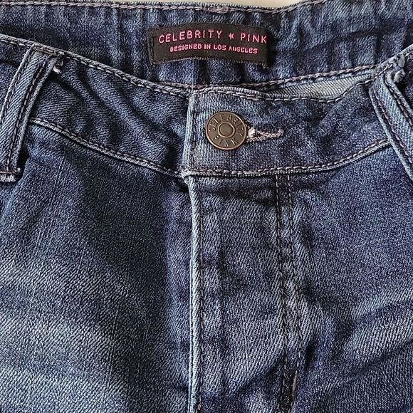 🦋 Celebrity Pink Blue Denim Distressed Jeans Shorts size 7 Jr NWOT! - Picture 3 of 9